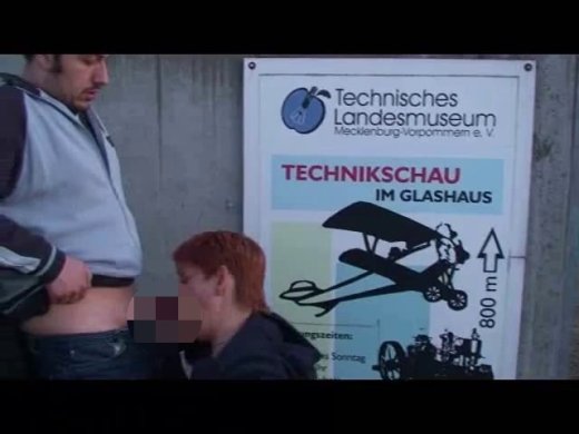 Amateurvideo Blowjob in der Öffentlichkeit - das macht mich geil von Annadevot