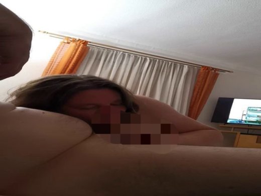 Amateurvideo Probiere gern was neues beim blasen von DiegeilMadlen77