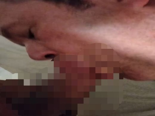 Amateurvideo Mundfick mit zwischendurch Eichel und Eier lecken von Amateurboy