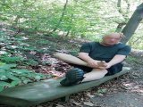 Amateurvideo Nylon Fetisch Pause auf dem Seilbahnberg von nylonjunge