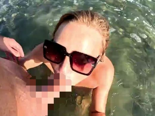 Amateurvideo WILD OUTDOOR EXTREME?! AMATEUR WELLENFICK ORGASMUS MITTEN IM from LinaMila