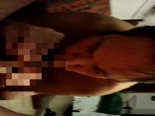 Amateurvideo Spritzige Zungenbesamung von Amateurboy